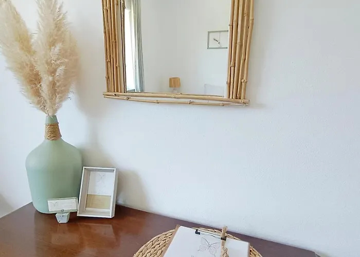 Intuitiva - Relaxation And Mindful Проживание в семье Лориньян